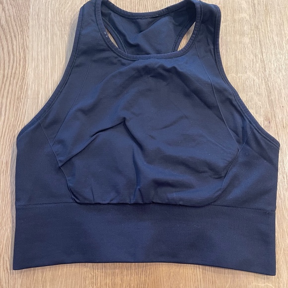 Lululemon Bra - Picture 1 of 5